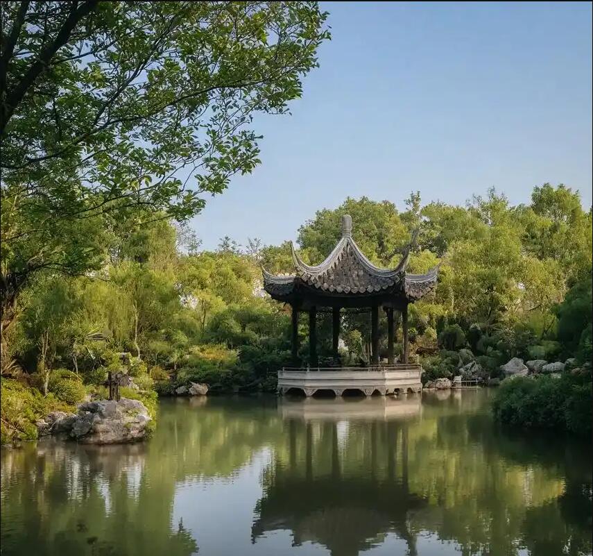 郴州青曼餐饮有限公司